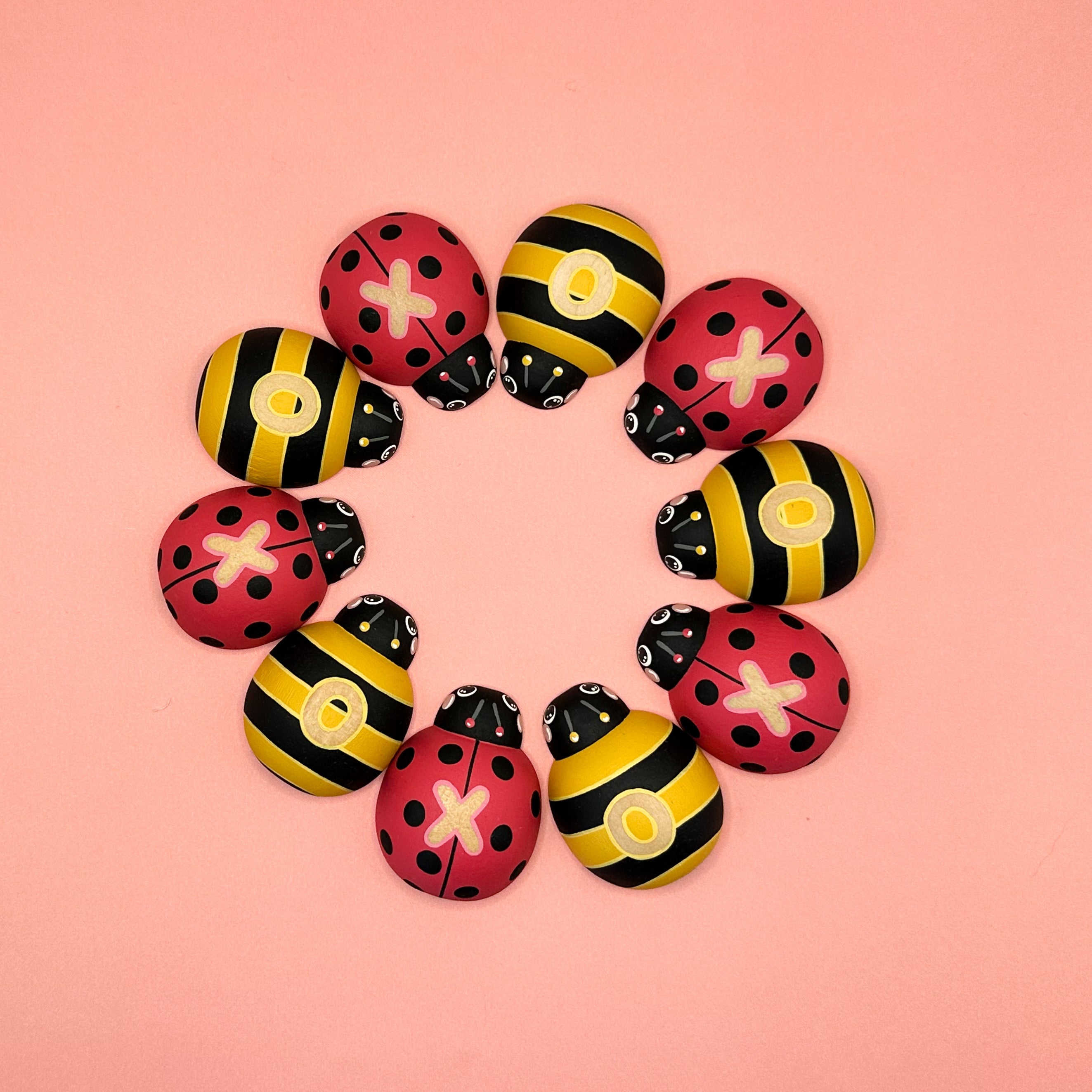 Tic-Tac-Toe/Noughts & Crosses Bugs