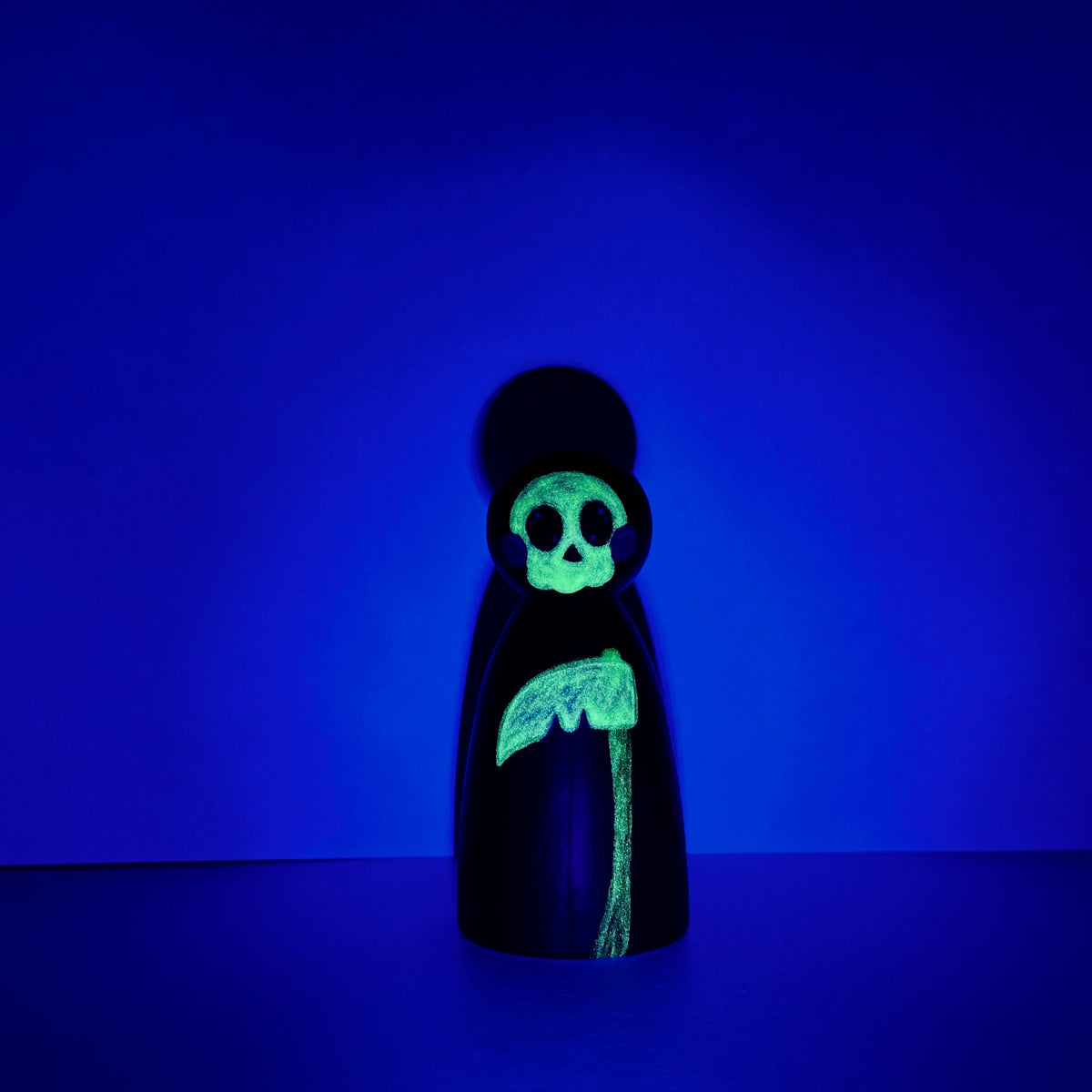 The Glow-in-the-dark crew