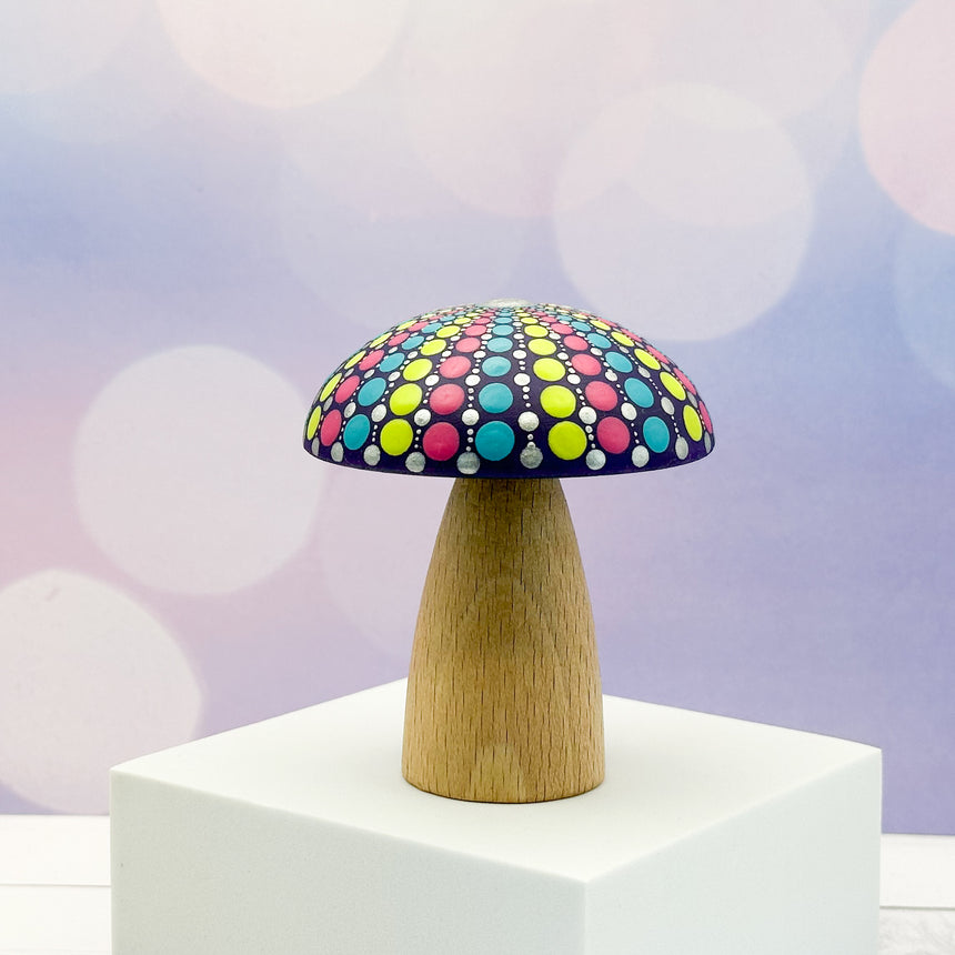 Purple Base Dotty Madarch